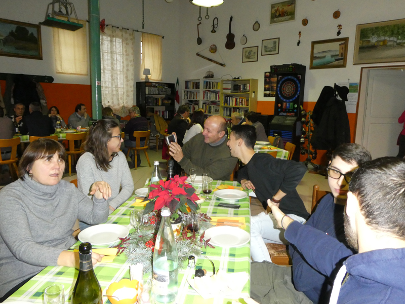 FILE0438